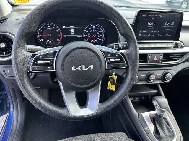 Used 2024 Blue Kia LXS image 13