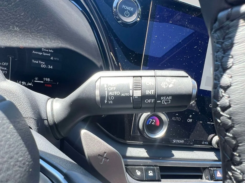 2026 Lexus RX 450h+ Luxury - Photo 24