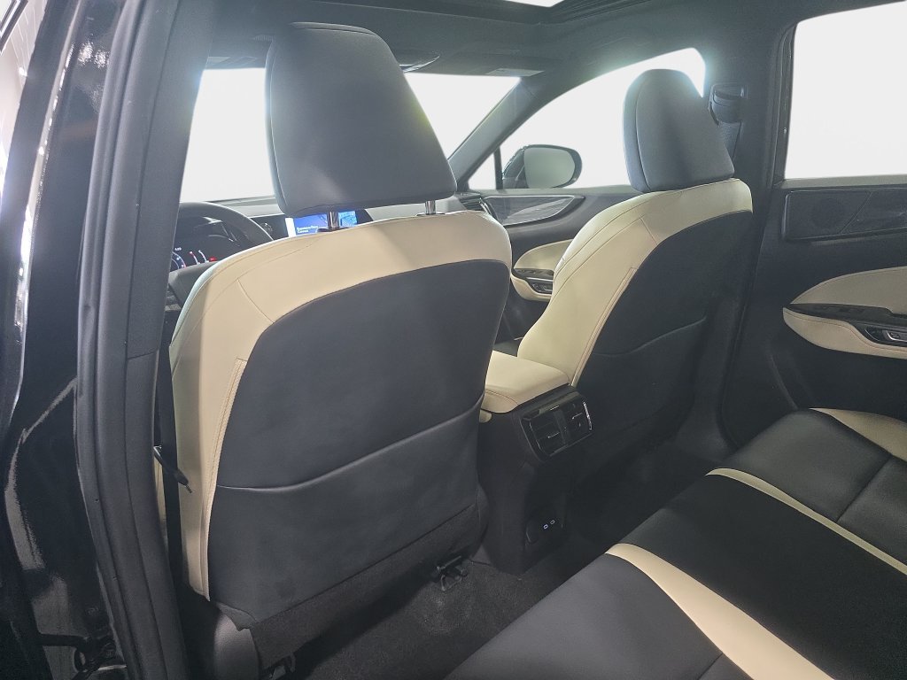 Used 2024 Caviar Lexus 250 Premium image 9