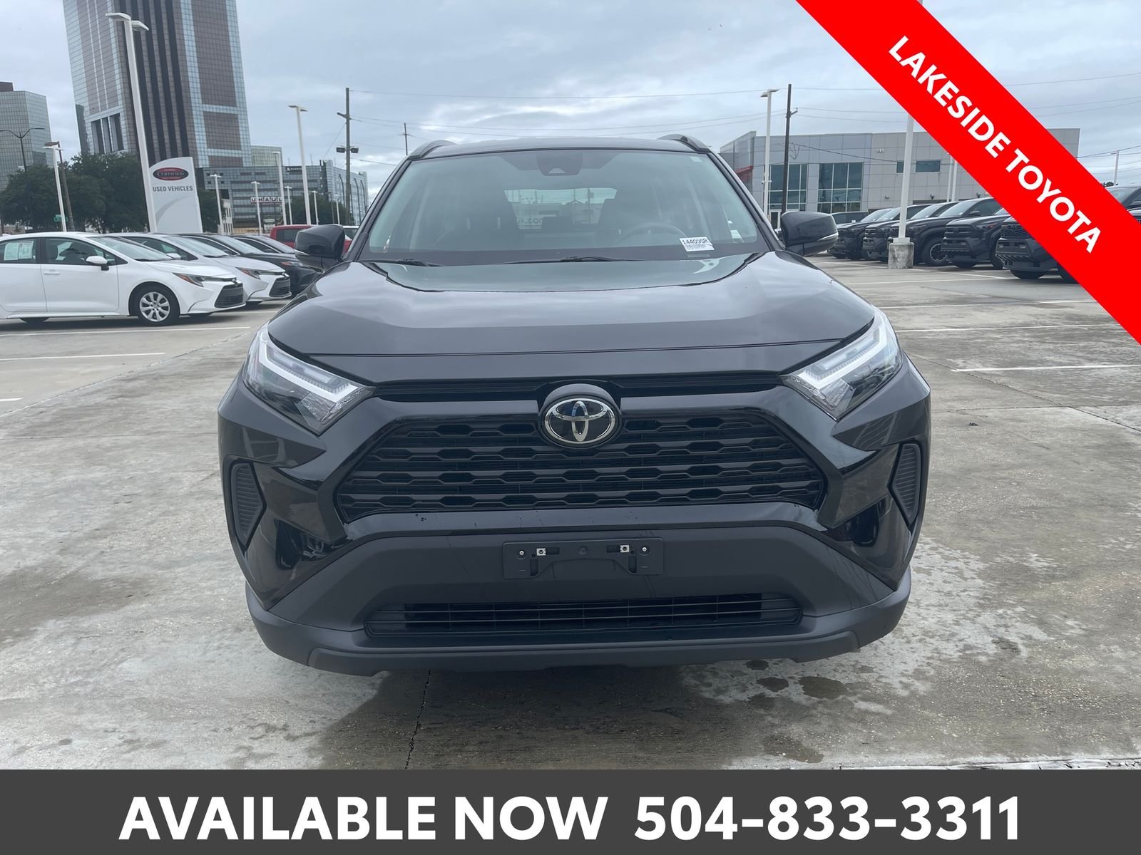 2024 Toyota RAV4 XLE - Photo 8