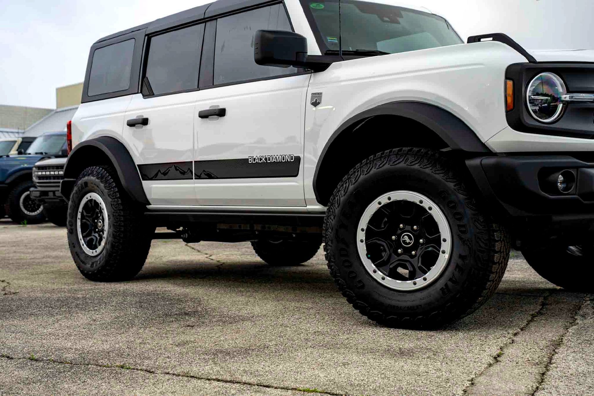 New 2025 Oxford White Ford Big Bend image 2