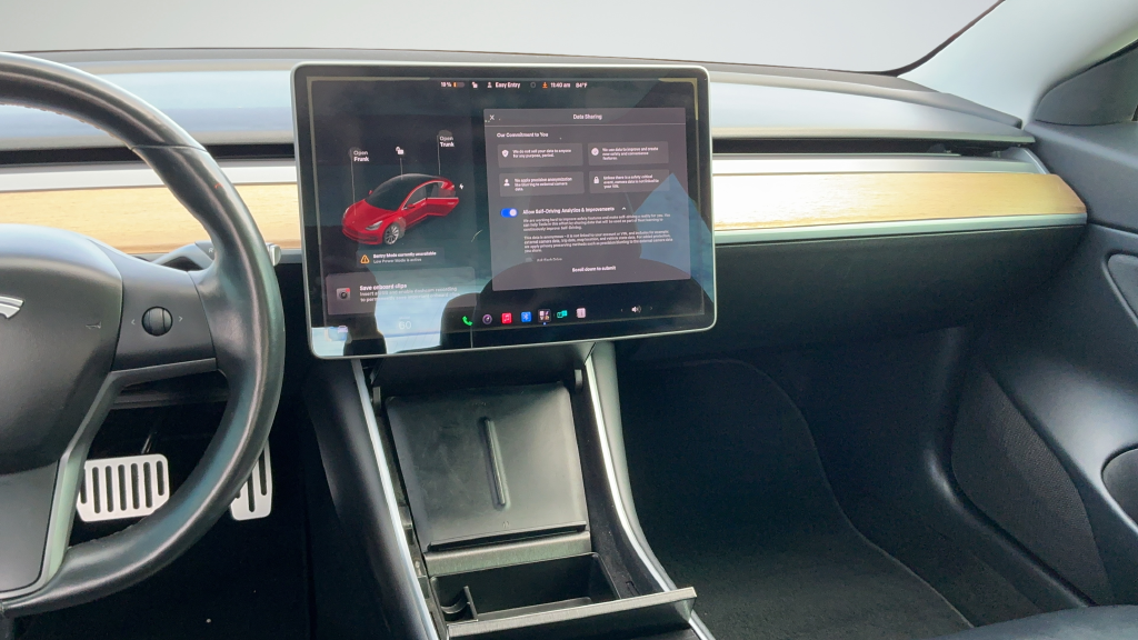 Used 2018  Tesla Long Range image 8