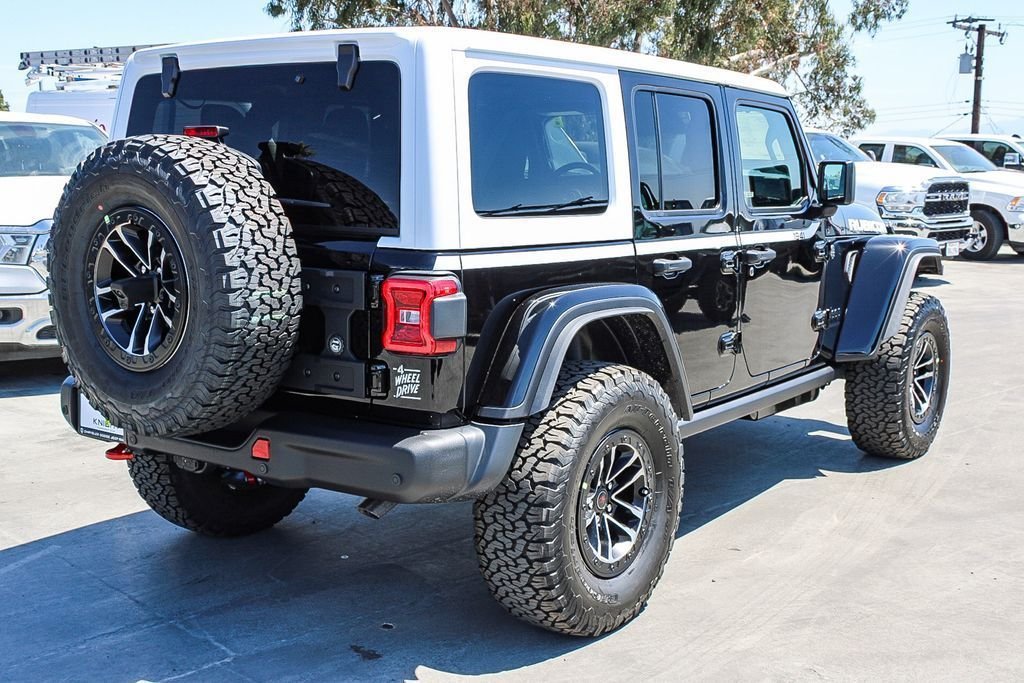 New 2026 Black Clearcoat Jeep Rubicon X image 9