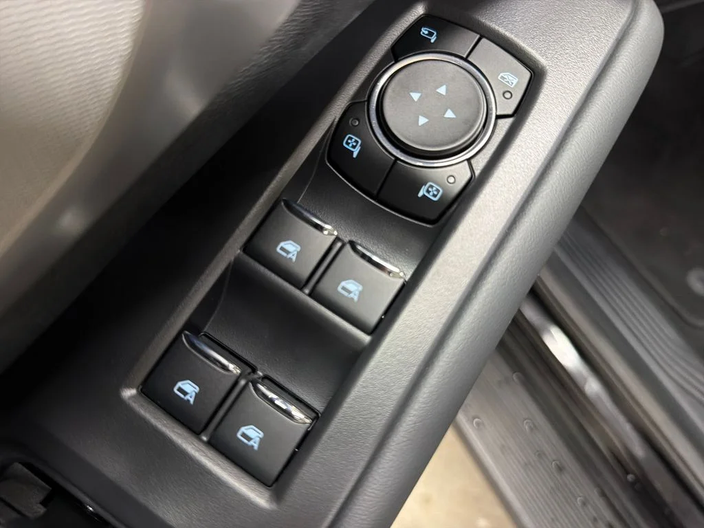 2025 Ford Expedition Active - Photo 18