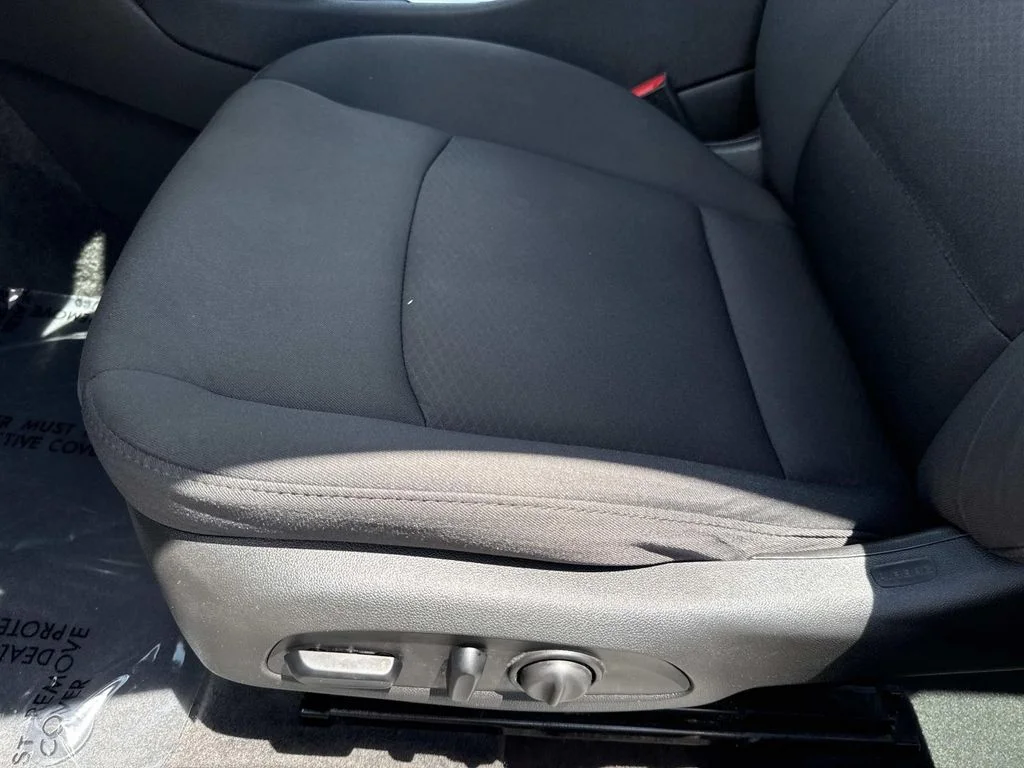 Used 2020 Gray Chevrolet LT image 26