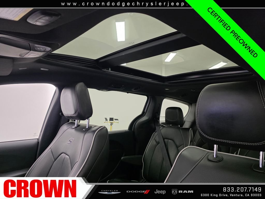 Used 2026 Silver Chrysler Limited image 24