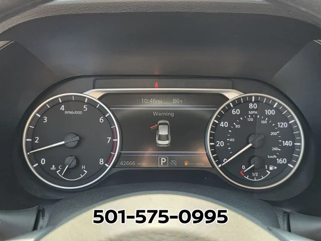 Used 2024 White Nissan SV image 25