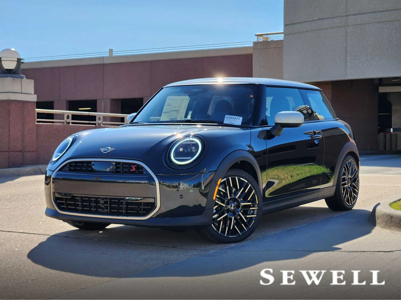 2026 MINI Hardtop Cooper S's photo