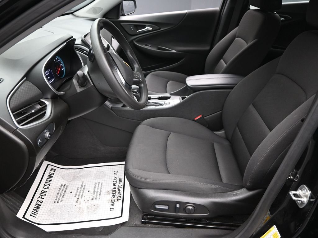 2024 Chevrolet Malibu 1LT - Photo 13