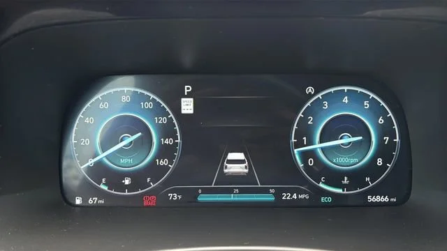 Used 2024 Red Hyundai Calligraphy image 13