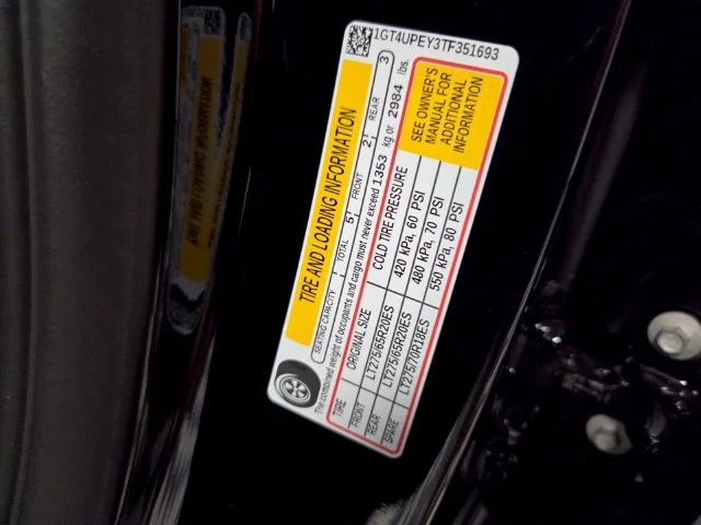 New 2026 Onyx Black GMC AT4 image 18