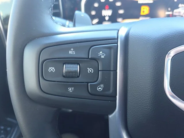 Used 2026 White GMC Elevation image 14