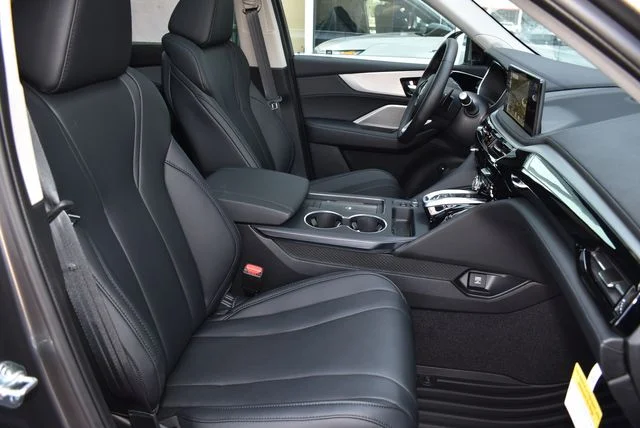 New 2026 Liquid Carbon Metallic Acura Base image 13