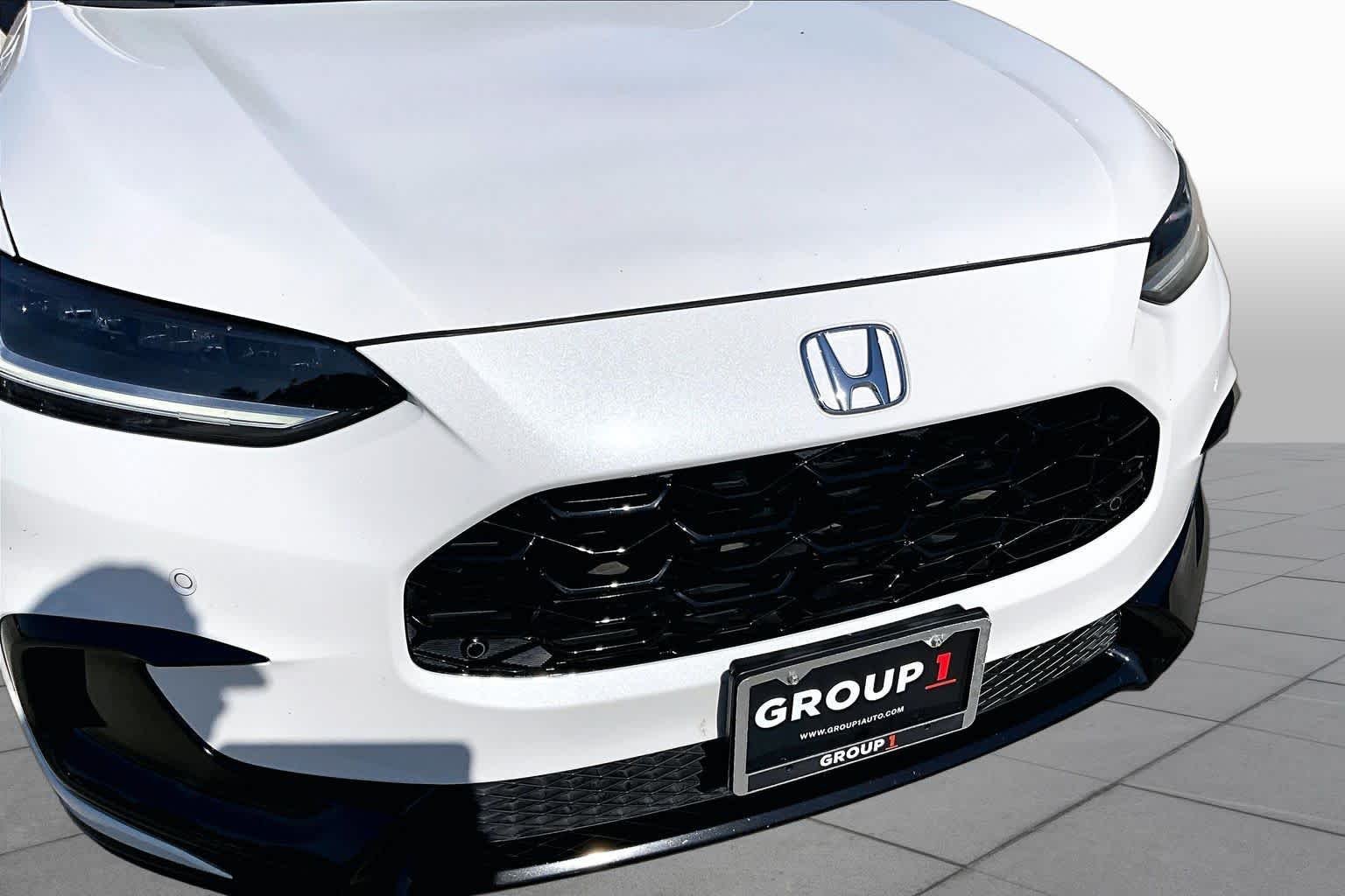 Used 2024 Platinum White Pearl Honda EX-L image 27