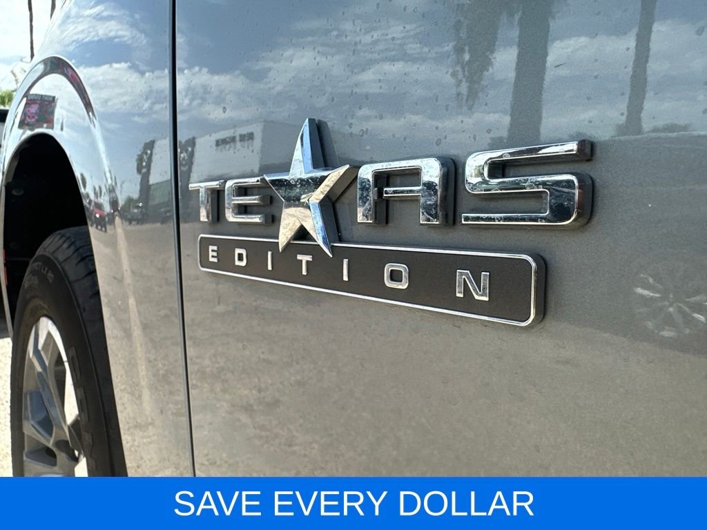 Used 2026 Gray Chevrolet LT image 4