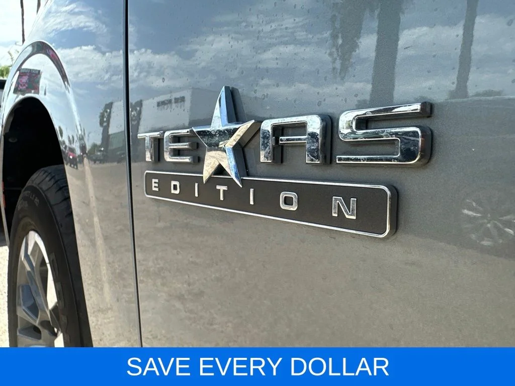 Used 2026 Gray Chevrolet LT image 4
