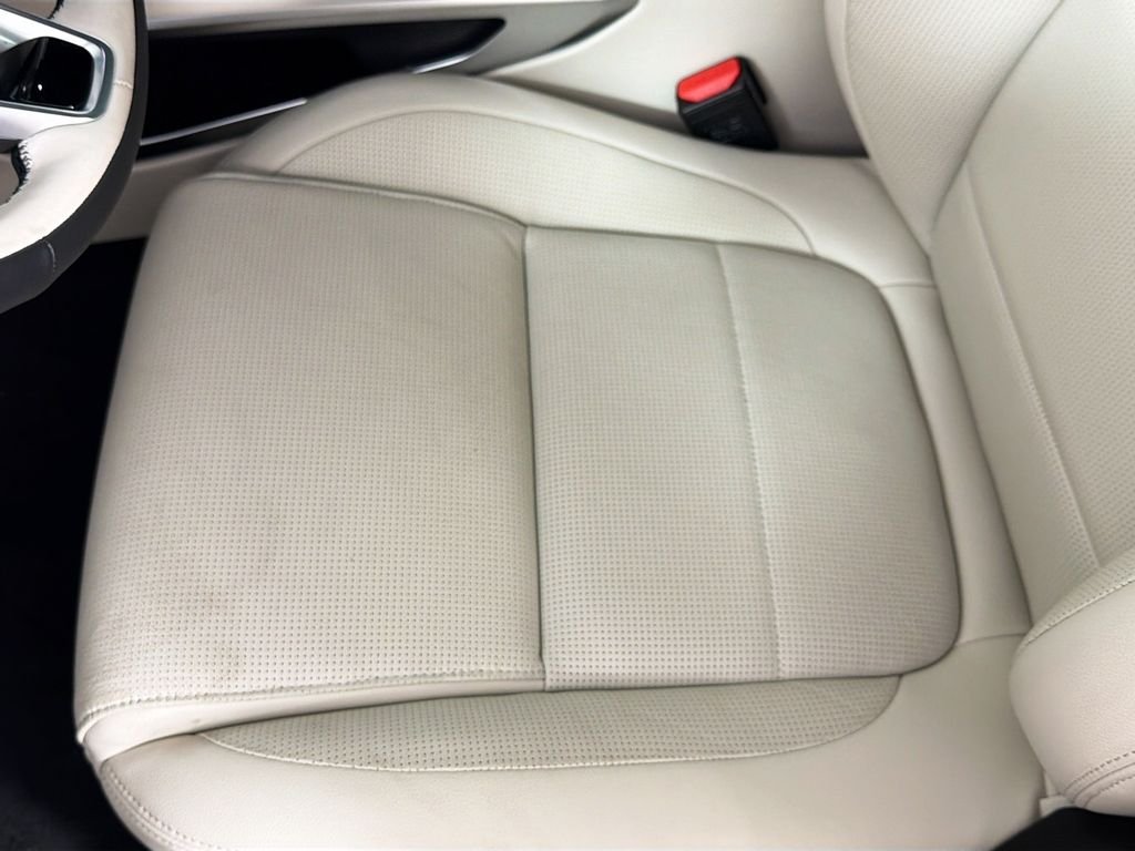 2026 Jaguar F-Pace R-Dynamic S - Photo 20