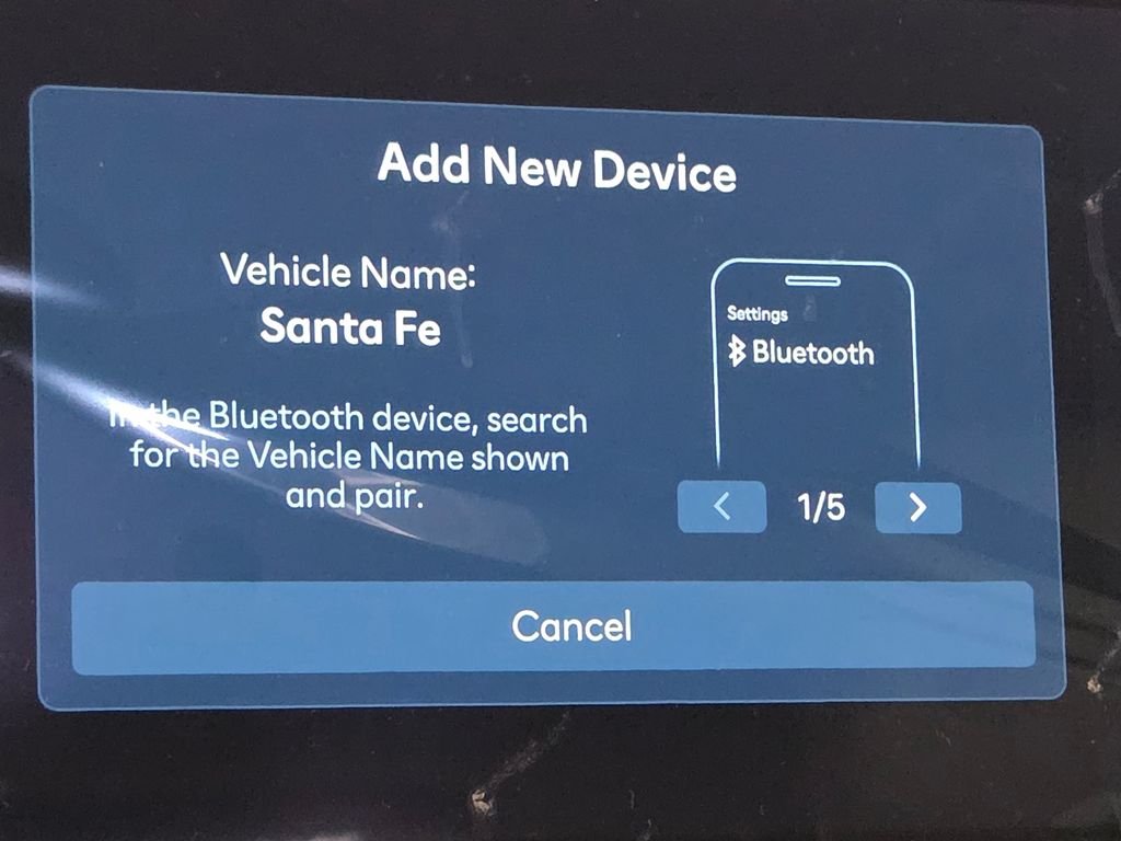 Used 2025 White Hyundai SEL image 29