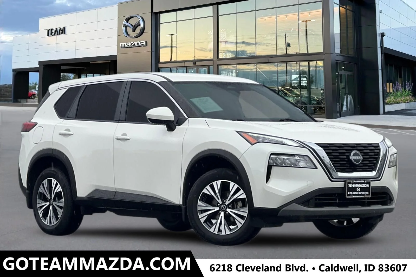 2023 Nissan Rogue SV AWD's photo