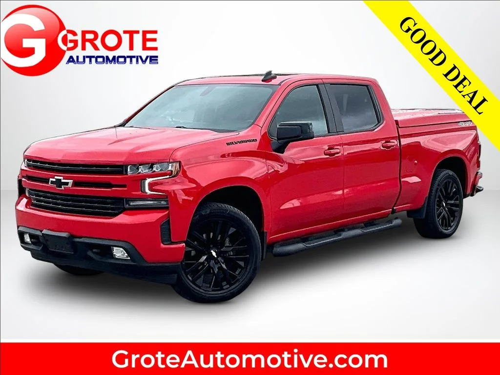 Used 2021 Red Chevrolet RST image 1