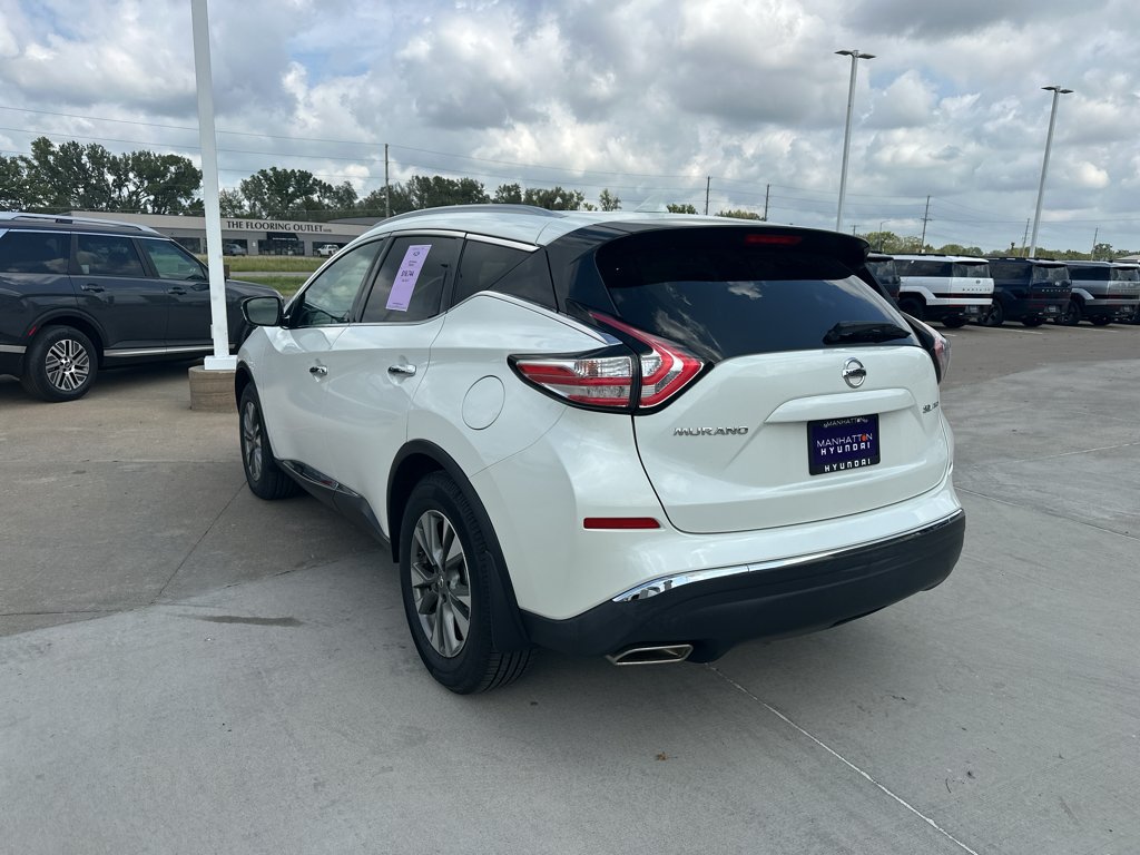 Used 2018 Pearl White Nissan SL image 11
