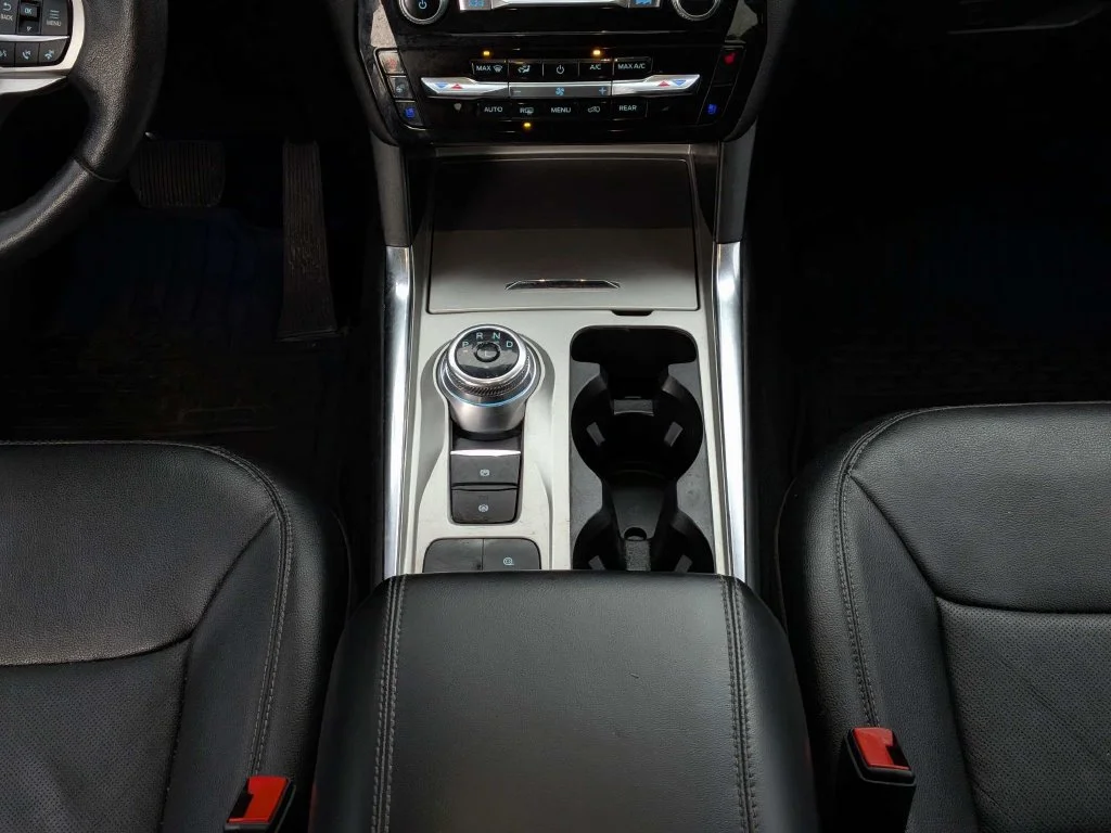 Certified Used 2023 Oxford White Ford Limited image 19