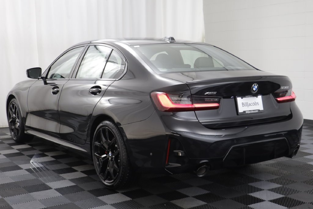 New 2026 Black Sapphire Metallic BMW 330i xDrive image 15