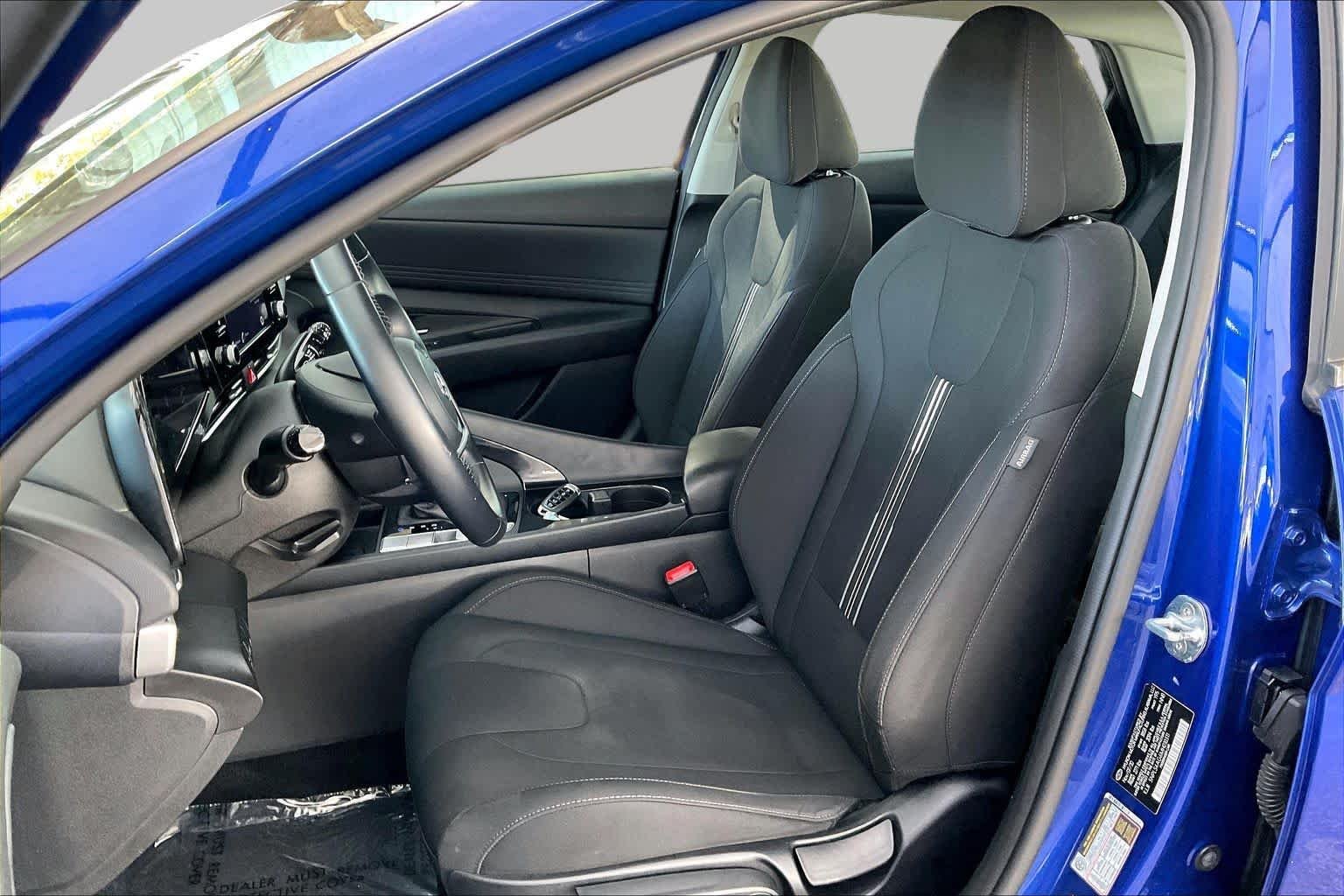 2021 Hyundai Elantra SEL - Photo 8