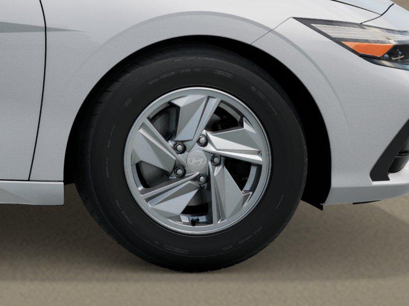 New 2026 Serenity White Hyundai SE image 8