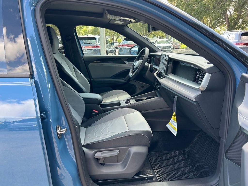 New 2026 Blue Volkswagen 2.0T SE R-Line Black image 36