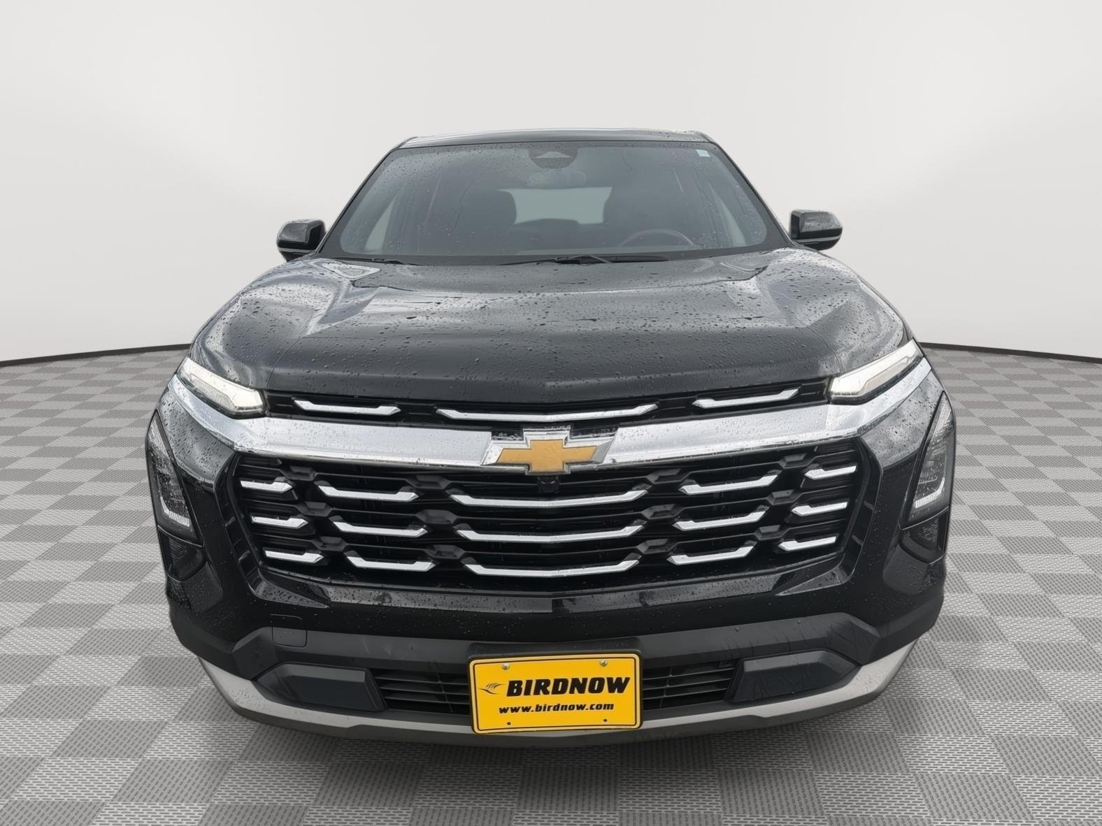 Used 2025 Mosaic Black Metallic Chevrolet LT image 6