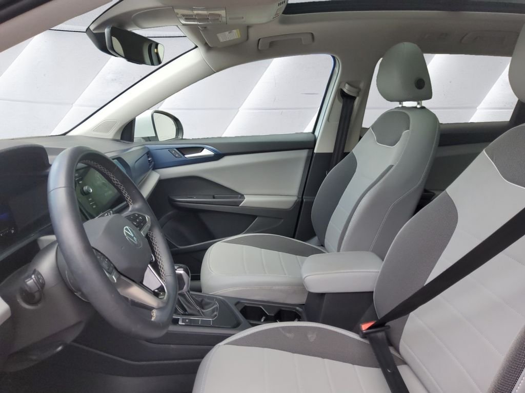 Used 2023  Volkswagen 1.5T SE image 7