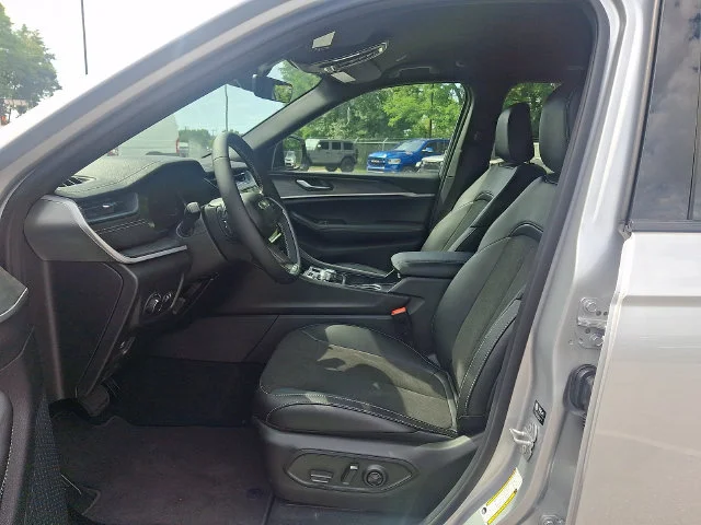 New 2026 Silver Jeep Altitude image 13