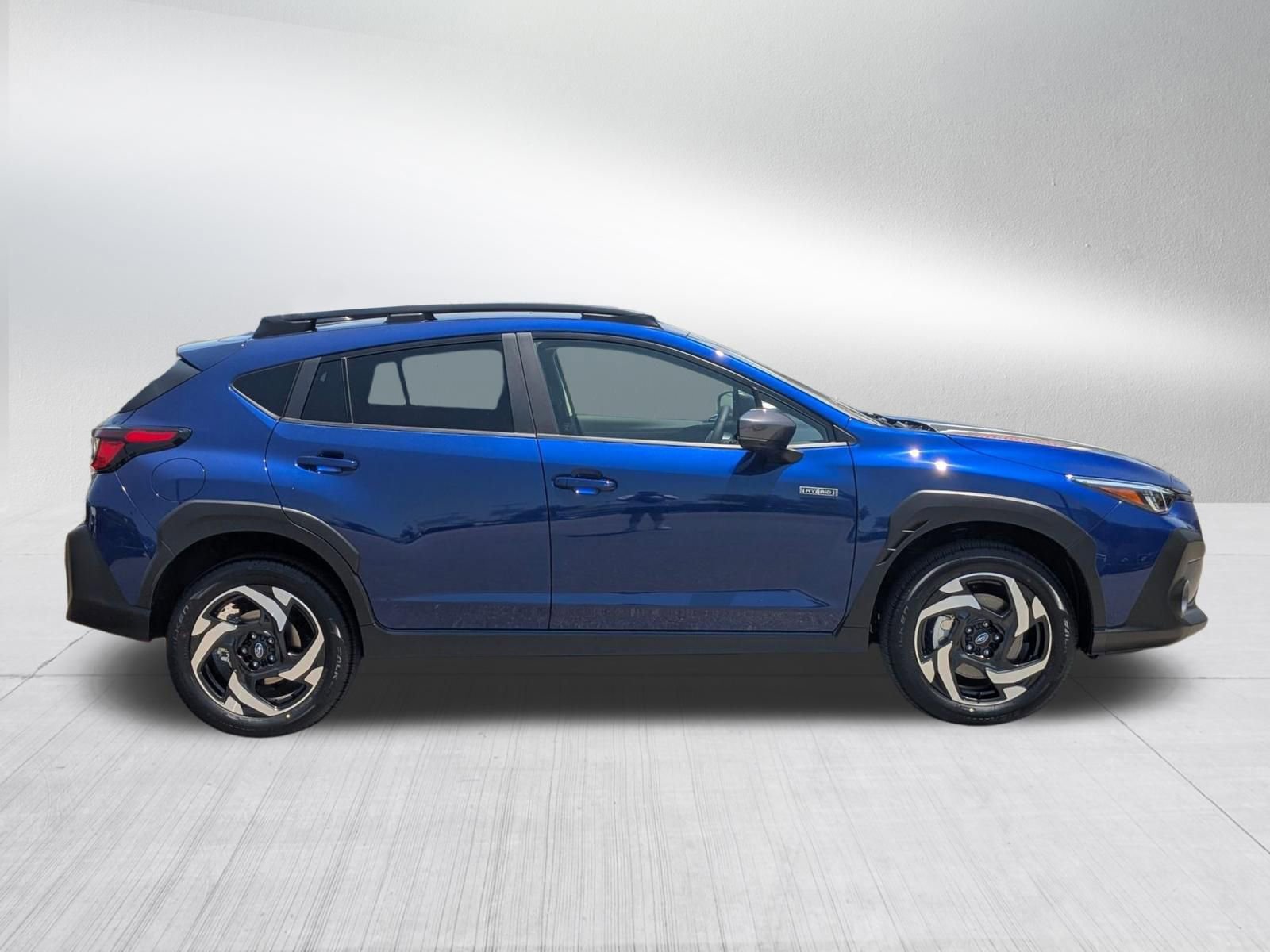 New 2026 SAPPHIRE BLUE PEARL Subaru Limited Hybrid image 7