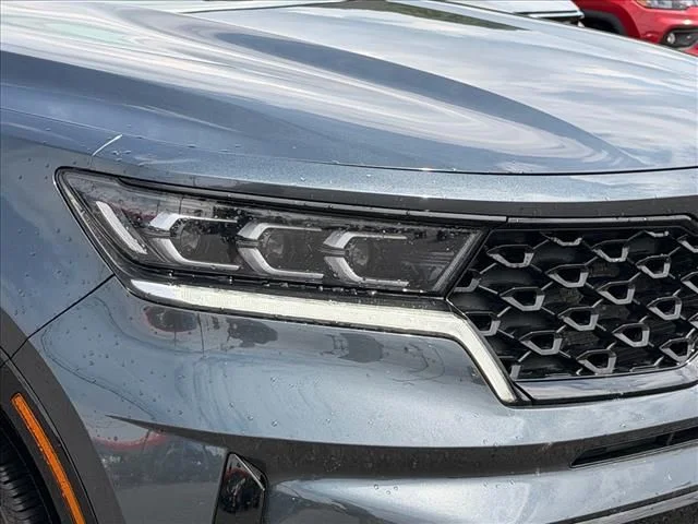 Used 2022 Gray Kia SX image 19