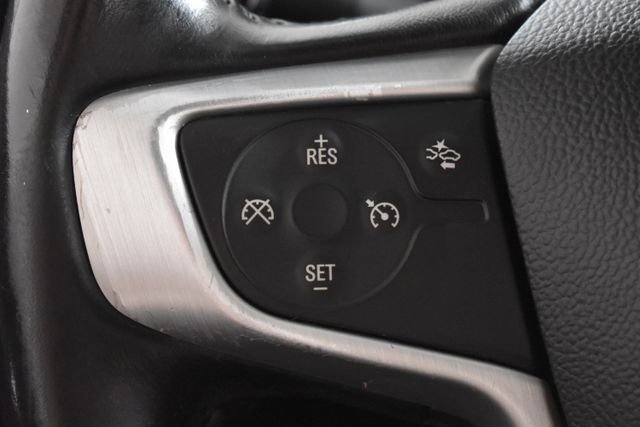 Used 2021 Black GMC SLT image 20