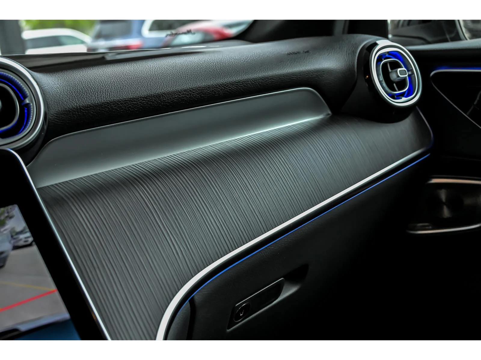 New 2026 Black Mercedes-Benz GLC 300 4MATIC® image 17