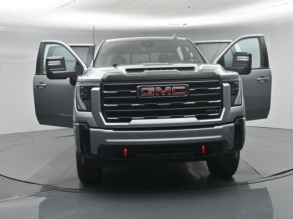 Used 2025 Silver GMC AT4 image 36