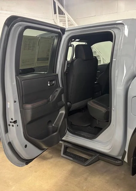 Used 2025 Gray Nissan PRO-X image 23