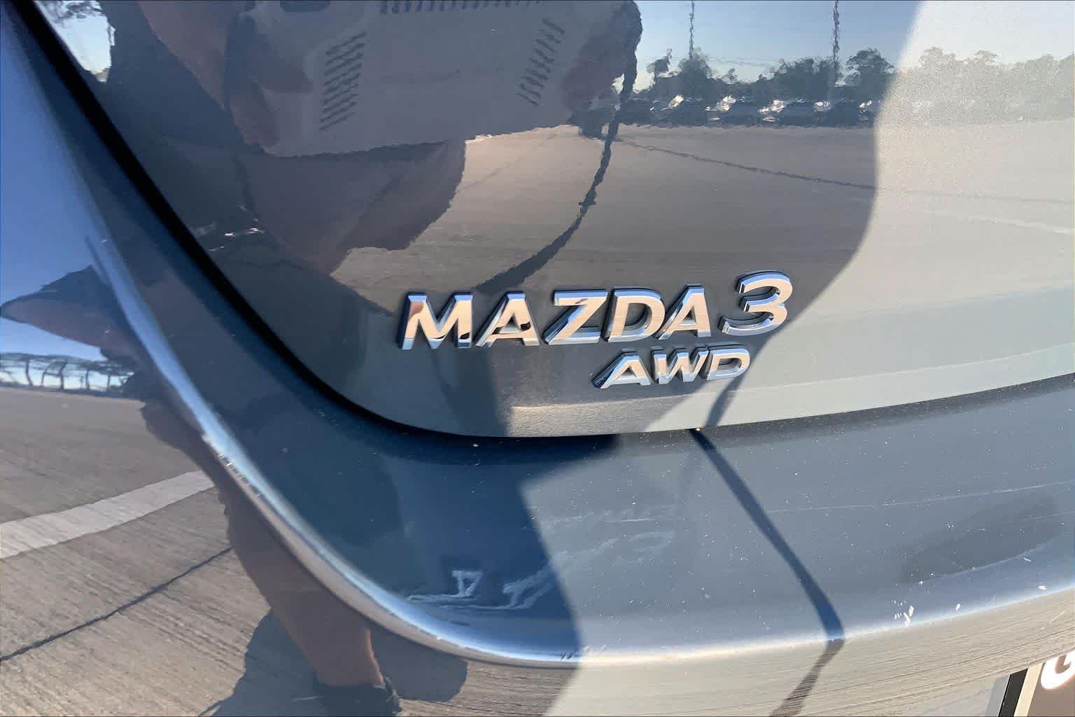 Used 2024 Polymetal Gray Metallic Mazda 2.5 S Carbon Edition image 27