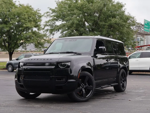 2026 Land Rover Defender 130 V8