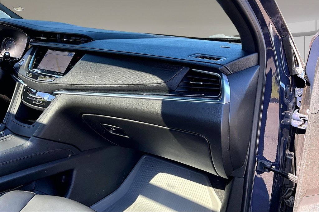 Used 2025 Black Cadillac Premium Luxury image 16