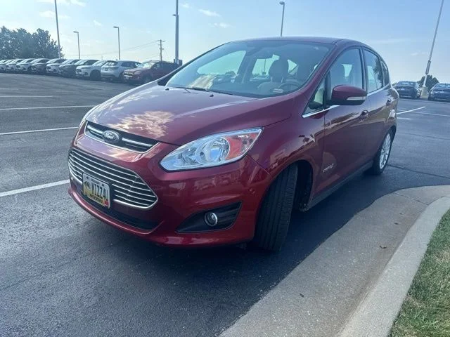 Used 2013 Red Ford SEL image 2