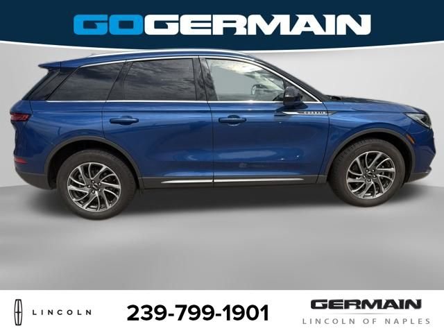 Used 2021 Blue Lincoln Standard image 8