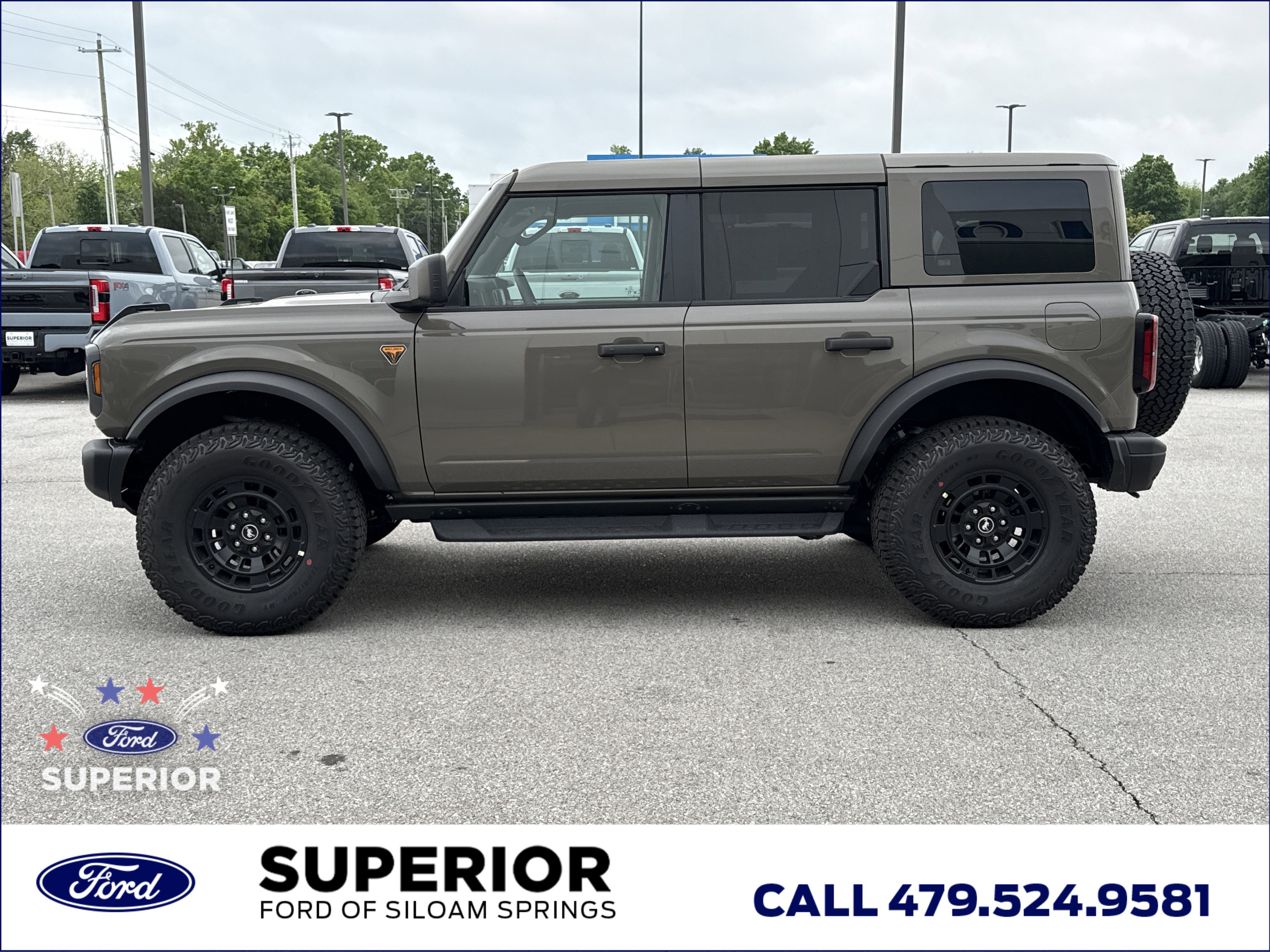New 2026 Marsh Gray Ford Badlands 4WD image 12