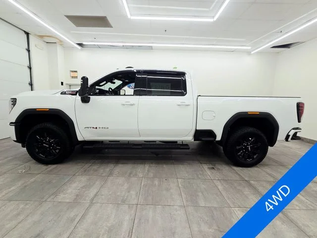 1GT4UPEY1SF116000