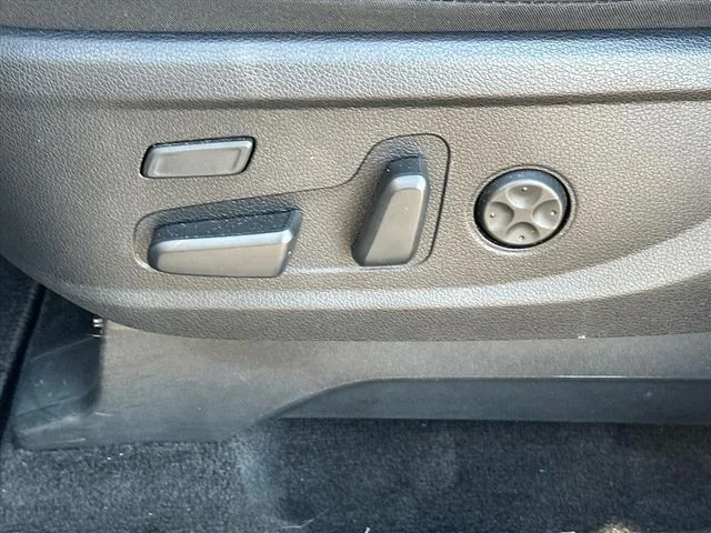 Used 2021 Green Hyundai Calligraphy image 25