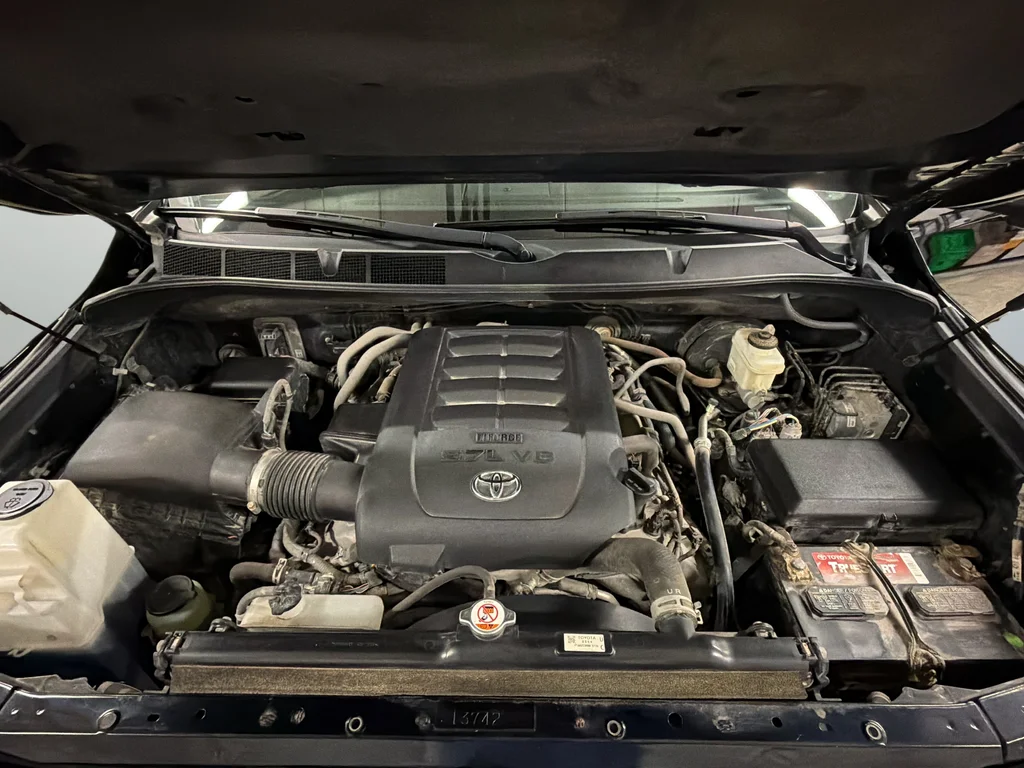 Used 2018 Black Toyota SR5 image 34