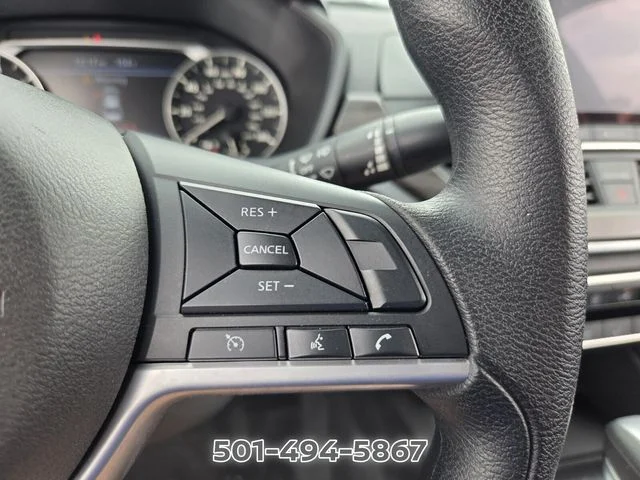 Used 2025 Black Nissan 2.5 SV image 25