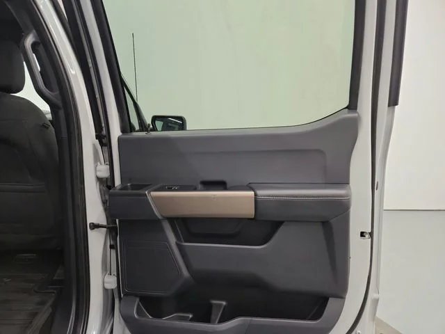 Used 2024  Ford STX image 36